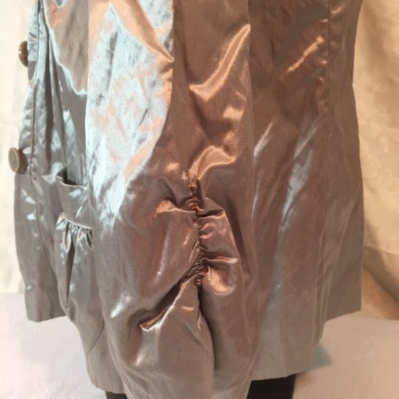 CHICO'S Buttoned Rain Jacket w/Pockets Packable Washable Size 2 - Picture 8 of 11
